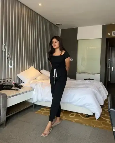 Call Girls Nampally Cash On Delivery